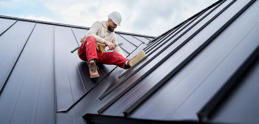 Professional Roof Valley Installation Services in Cottage Grove, WI