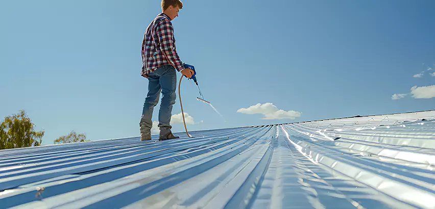 EPDM Roofing Installation Drip Edge in Cottage Grove