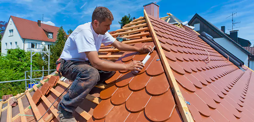 Broken and Cracked Tile Repair in Cottage Grove