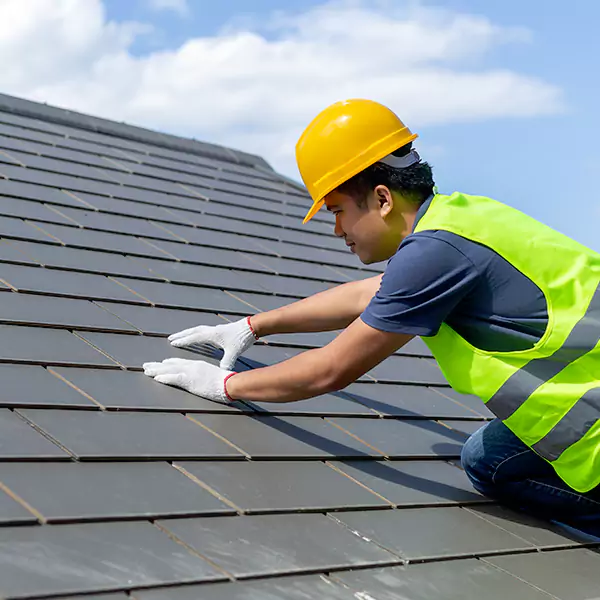 Why Cottage Grove Homeowners Choose Tovar Roofing LLC for Standing Seam Metal Roofing Service?